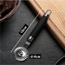 Нож для пиццы и теста d-4см, ручка soft-touch