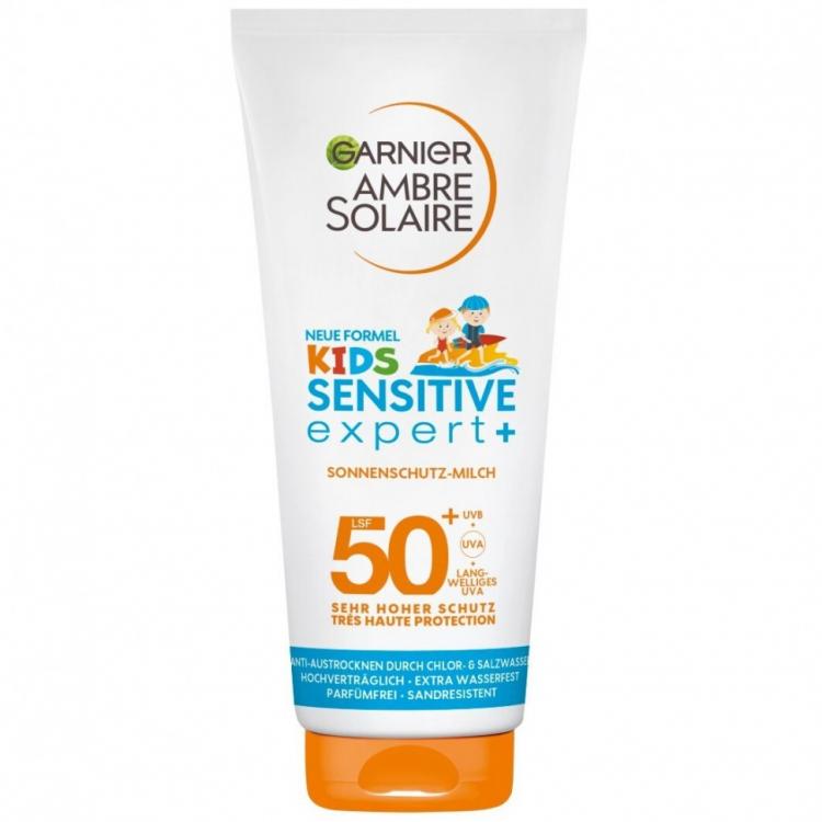 Garnier ambre solaire kids 50. Garnier Ambre solaire SPF 50 Kids антипесок. Lancaster Kids SPF 50. Ambre solaire флюид невидимый солнцезащ spf50 40мл 6. Garnier Sun Protection banner.